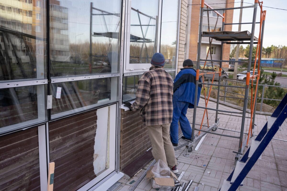 Comprehensive Insurance Solutions for Glass and Glazing Contractors