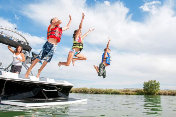 Boating Safety Tips